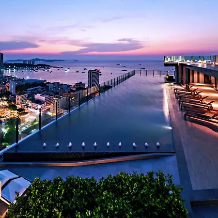 The Base 网红公寓 市中心核心区顶层无边泳池俯瞰整个芭堤雅海湾 Pattaya Exterior photo