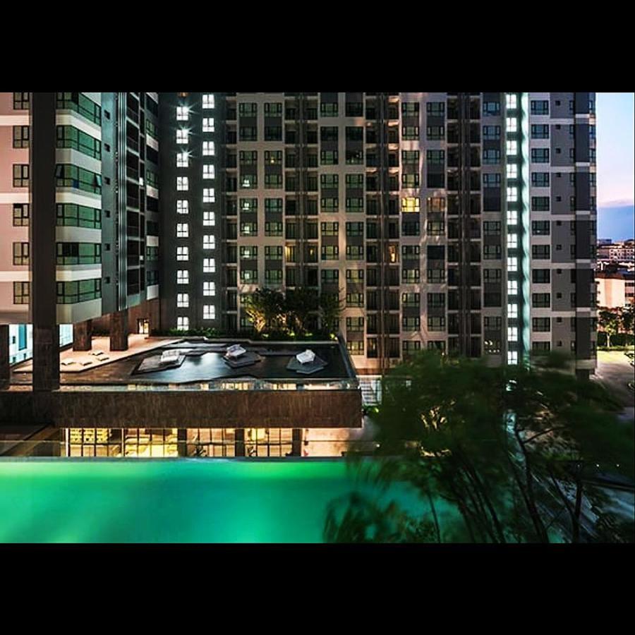 The Base 网红公寓 市中心核心区顶层无边泳池俯瞰整个芭堤雅海湾 Pattaya