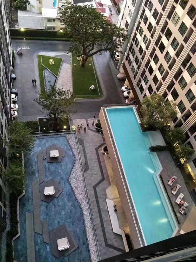 The Base 网红公寓 市中心核心区顶层无边泳池俯瞰整个芭堤雅海湾 *