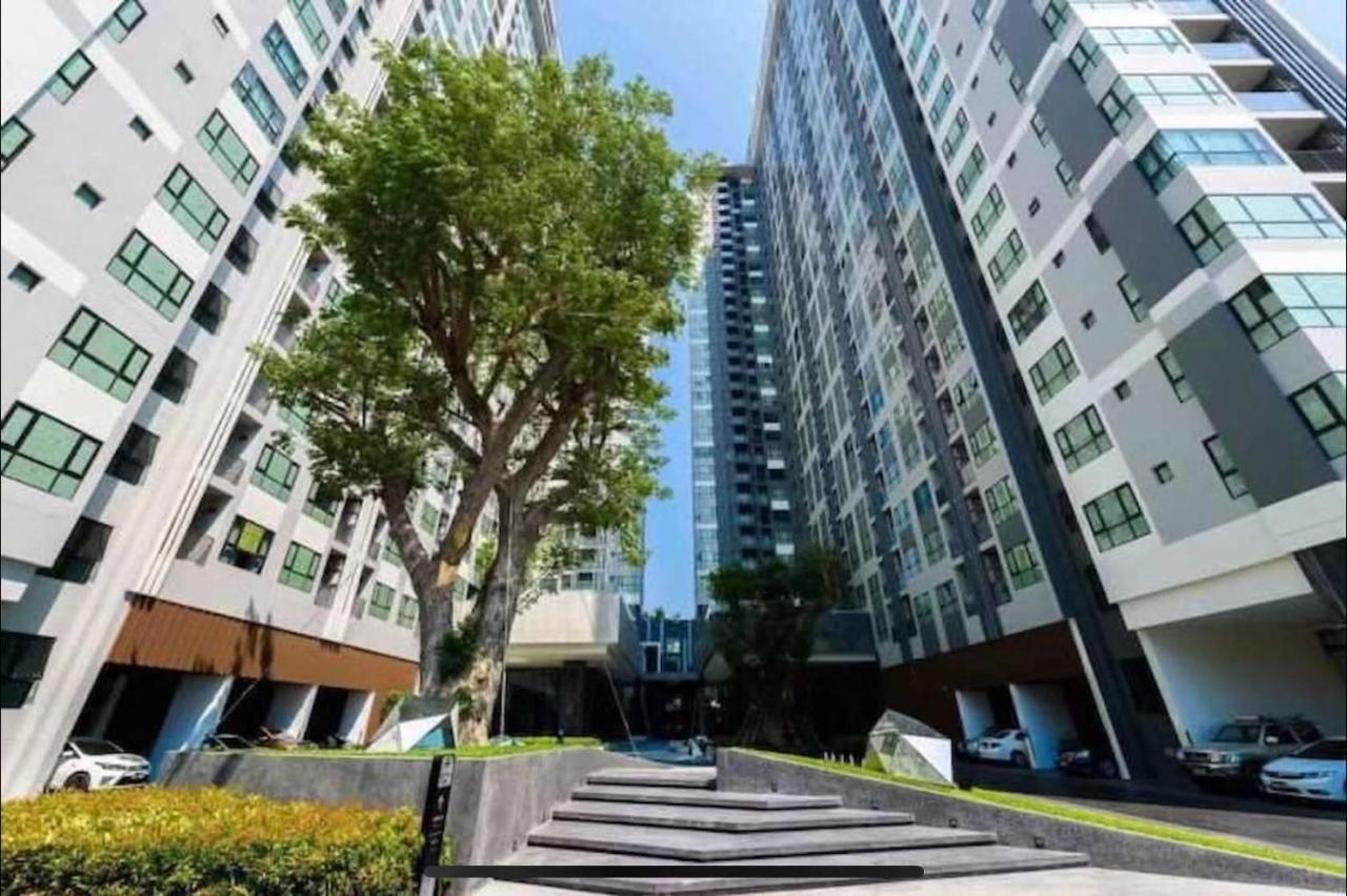 The Base 网红公寓 市中心核心区顶层无边泳池俯瞰整个芭堤雅海湾 Apartment *